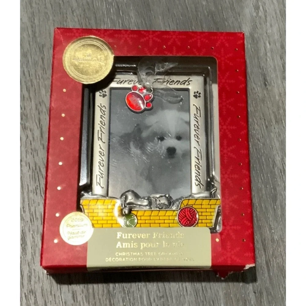 Hallmark Furever Friends 2019 Christmas Premium Ornament‎ Photo Frame Pet